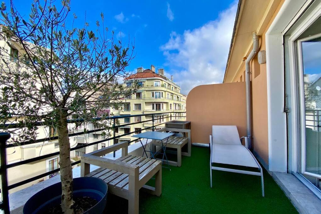 Toit-Terrasse Traversant Plein Centre 100M Du Lac Lejlighed Annecy Eksteriør billede