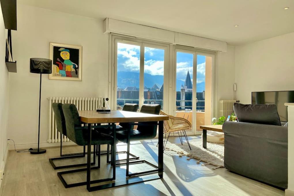 Toit-Terrasse Traversant Plein Centre 100M Du Lac Lejlighed Annecy Eksteriør billede