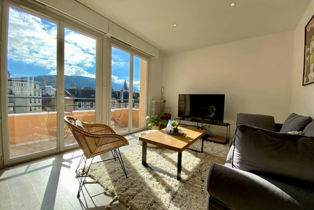 Toit-Terrasse Traversant Plein Centre 100M Du Lac Lejlighed Annecy Eksteriør billede